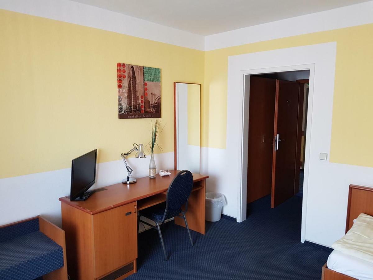 City Hotel Реклингхаузен Экстерьер фото