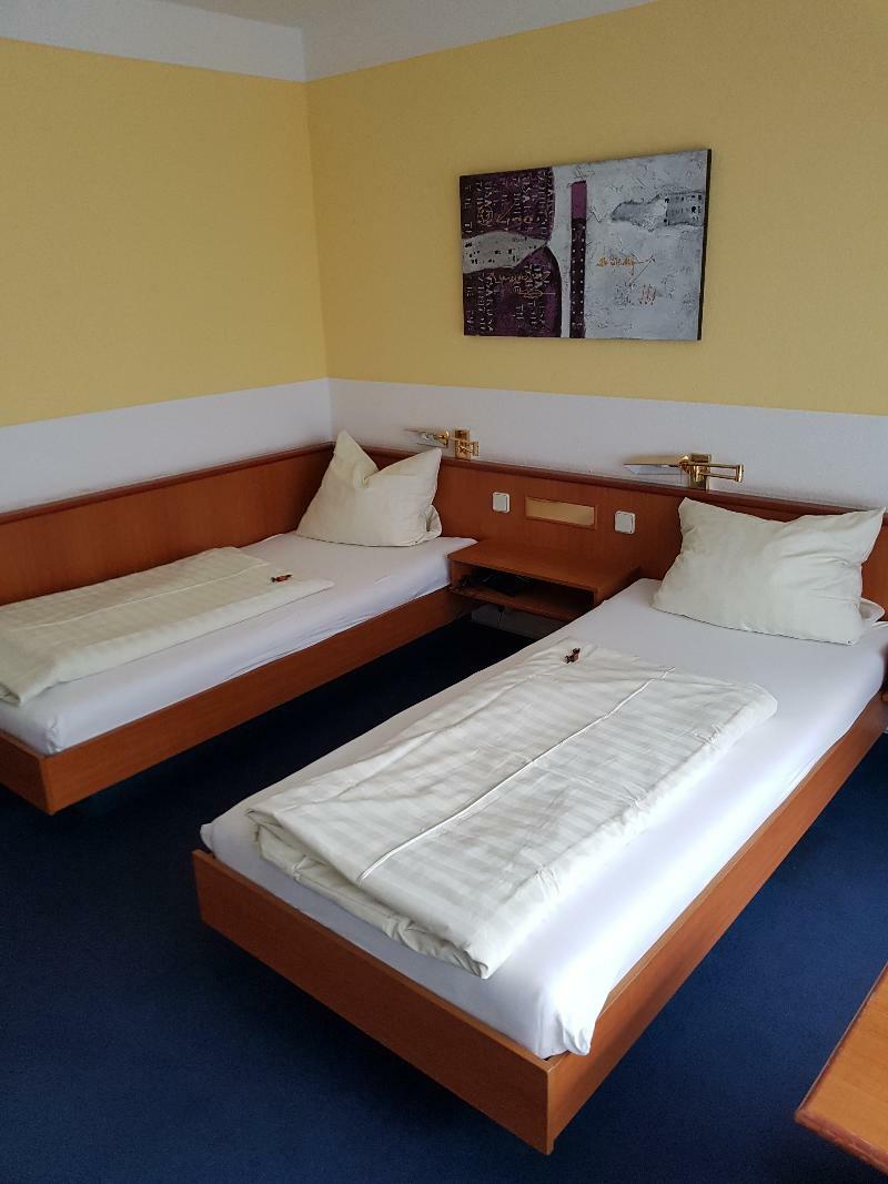 City Hotel Реклингхаузен Экстерьер фото